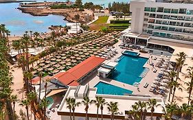 Cavo Maris Beach Hotel&Suites
